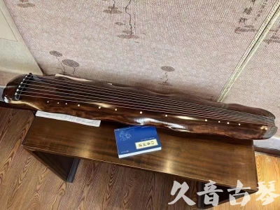 东莞市●久音古琴  ●今日推荐 20230830 【冰丝断纹蕉叶】